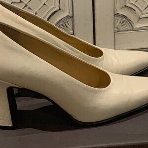 Via Spiga Pumps in bone / cream sz 5.5  36eu Made in Italy